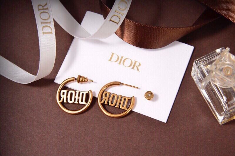 chr1st1an D10r earrings